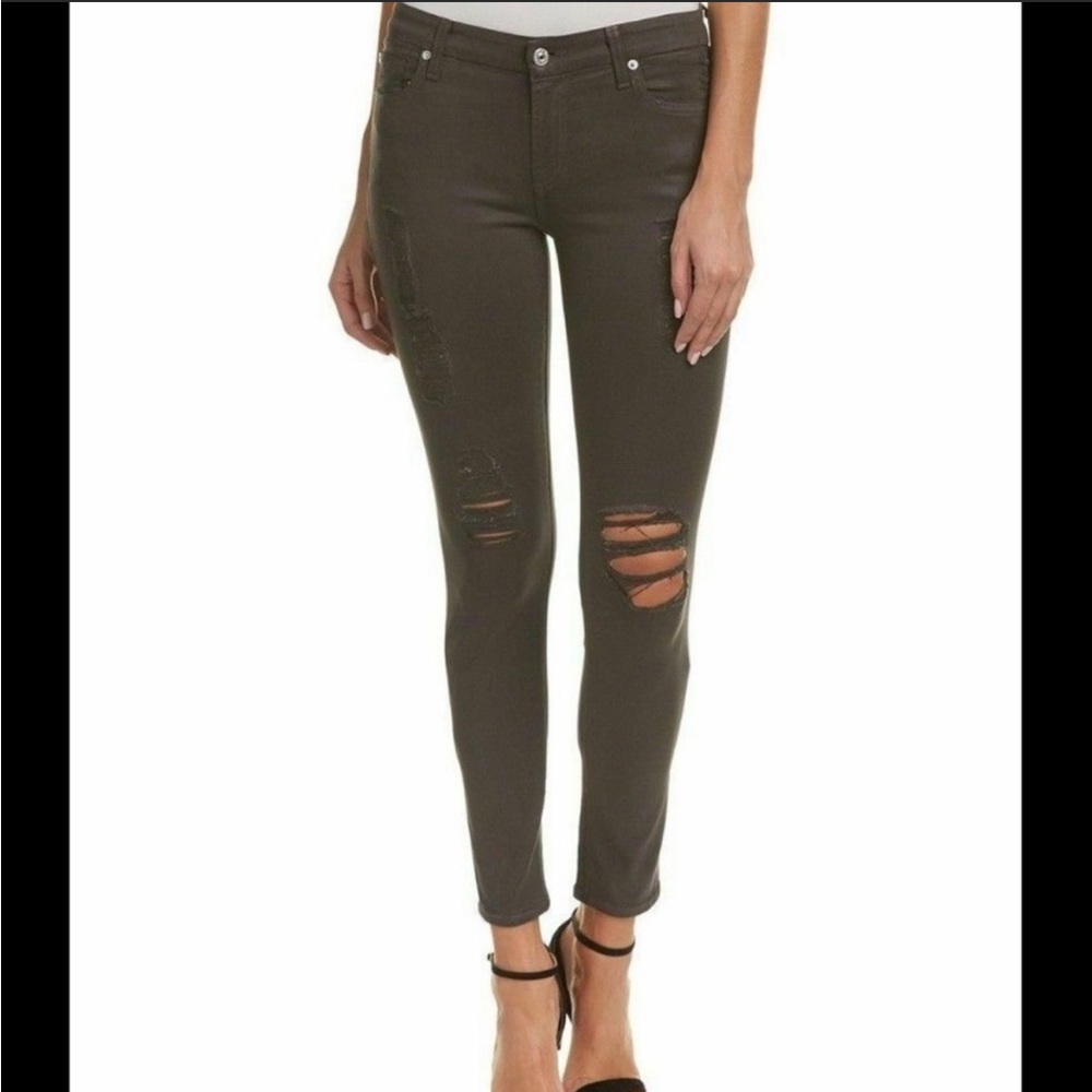 Grey coated distressed skinny jean.